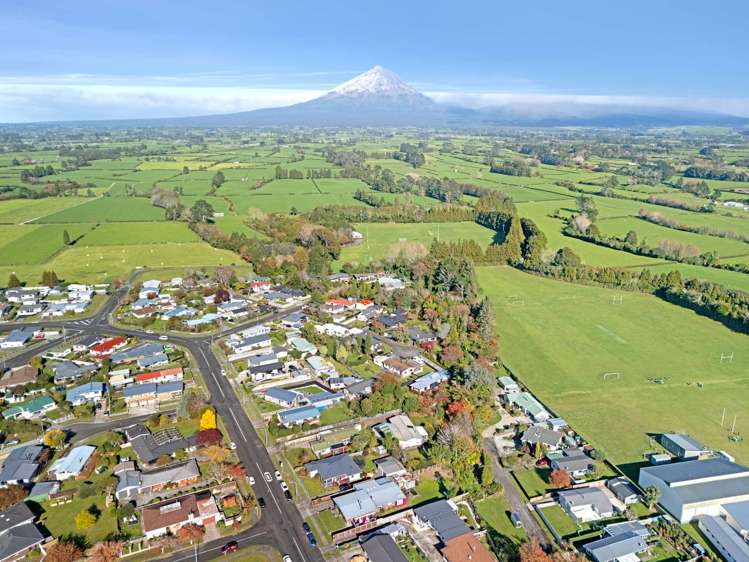 8 Rewa Street Inglewood_17