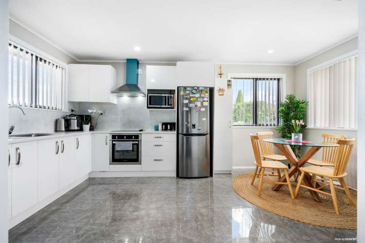 109b Gray Avenue Mangere East_4