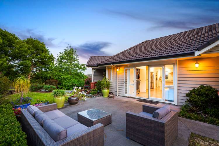 77 Whangaparaoa Road Red Beach_10