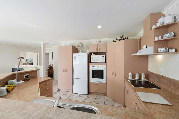 145 Summerhill Drive Fitzherbert_4