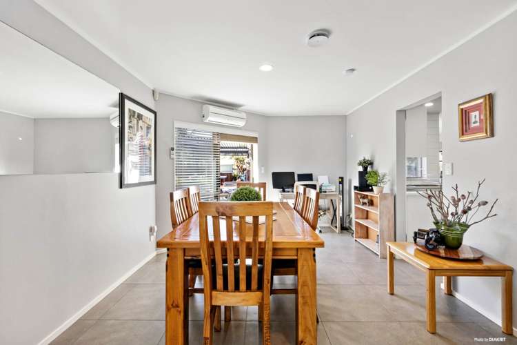 3 Splendour Close Henderson_6