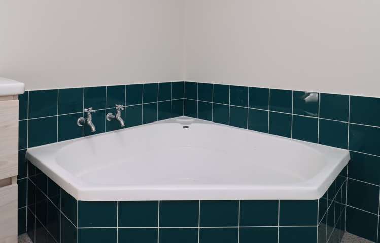 253 Whiterocks Road Weston_23