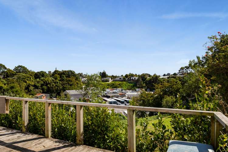 168 Tukapa Street Westown_16