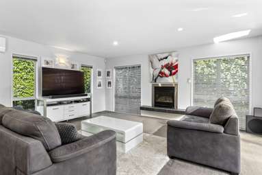 142 Victory Drive_1