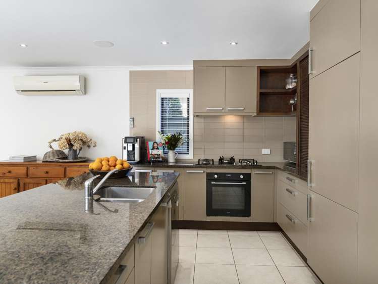 25 Bridgefield Crescent_4