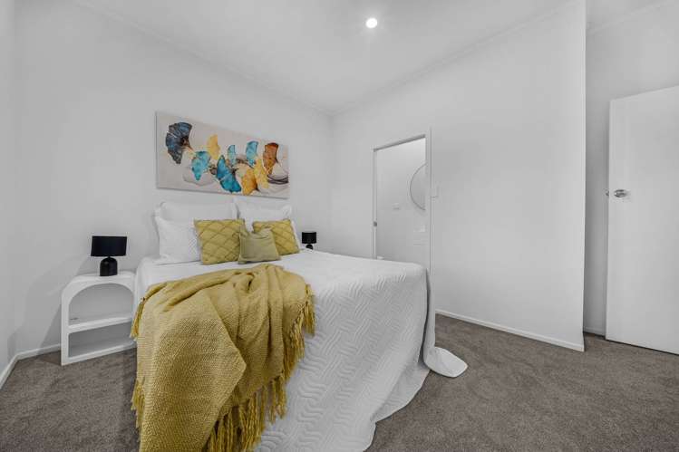 72 Don Buck Road_5
