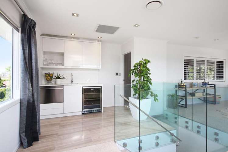 23 Seymour Road Mellons Bay_23