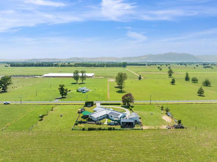 597 No 7 Road Springdale_23