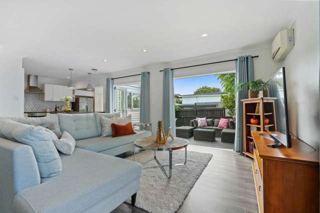 1/29 Gloria Avenue Te Atatu Peninsula_2