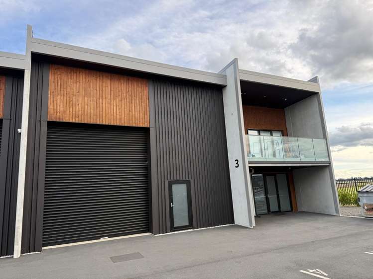 3/141 Ossie James Drive Rukuhia_1