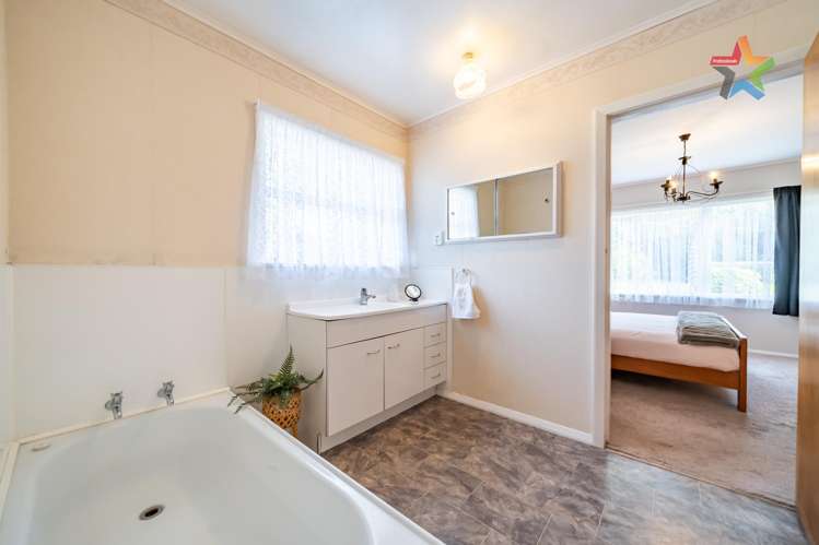 29 Mcgowan Road Wainuiomata_15