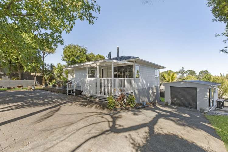 301 Royal Road Massey_0