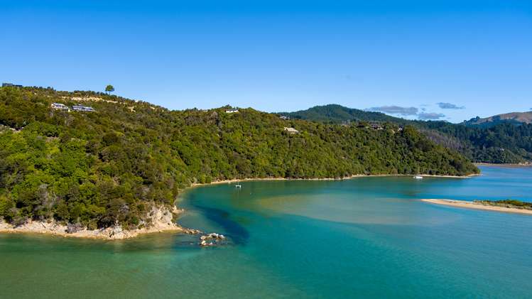 12 Lady Barkly Grove Kaiteriteri_2