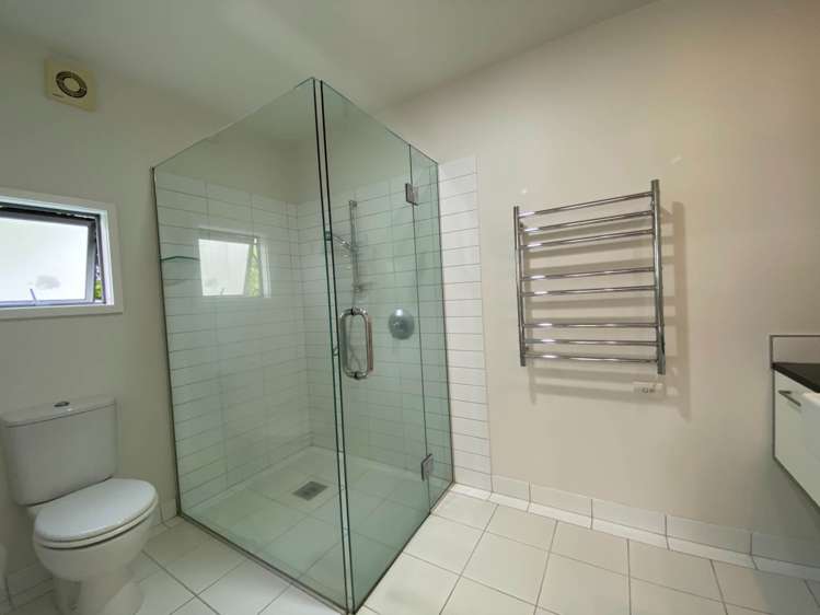 92A Ocean View Road Northcote_8