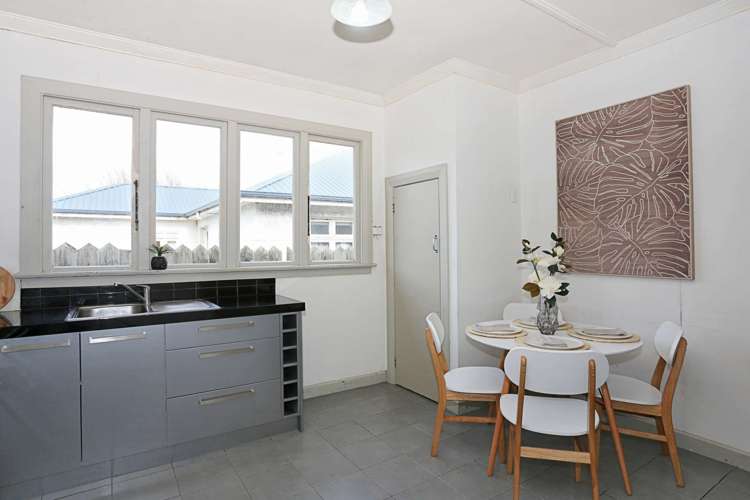 220 Pomona Street Strathern_5