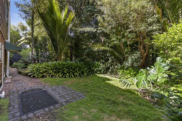 34 Turanga Road Henderson Valley_23