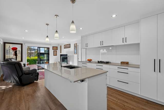 1 Garth Ross Lane Karaka_2