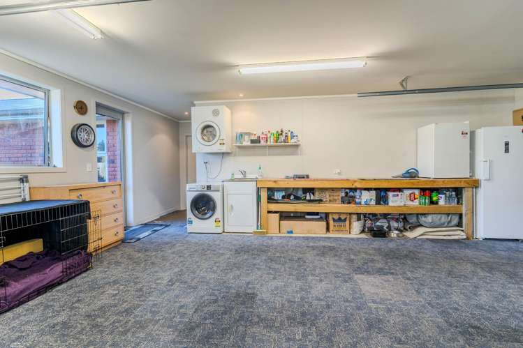 14 William James Close Mosgiel_18