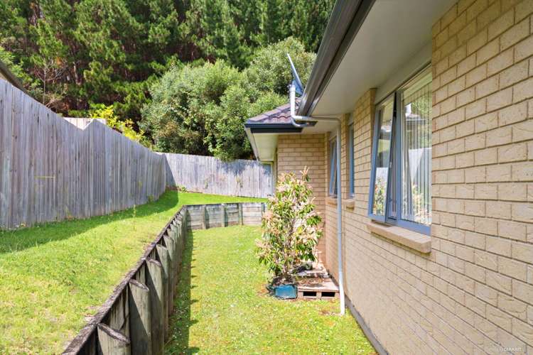 27 Barwick Place Stanmore Bay_13