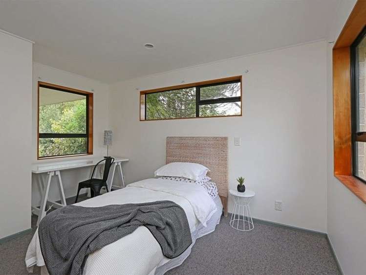 33 Cedar Road Te Awanga_6