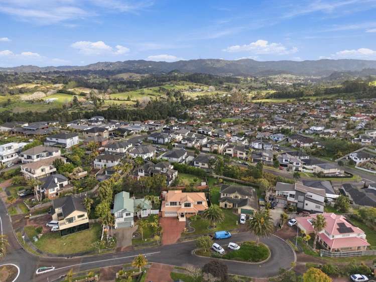 6 San Ambrosio Rise Henderson_14
