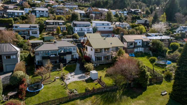 17b Cameron Place Fernhill/Sunshine Bay_20