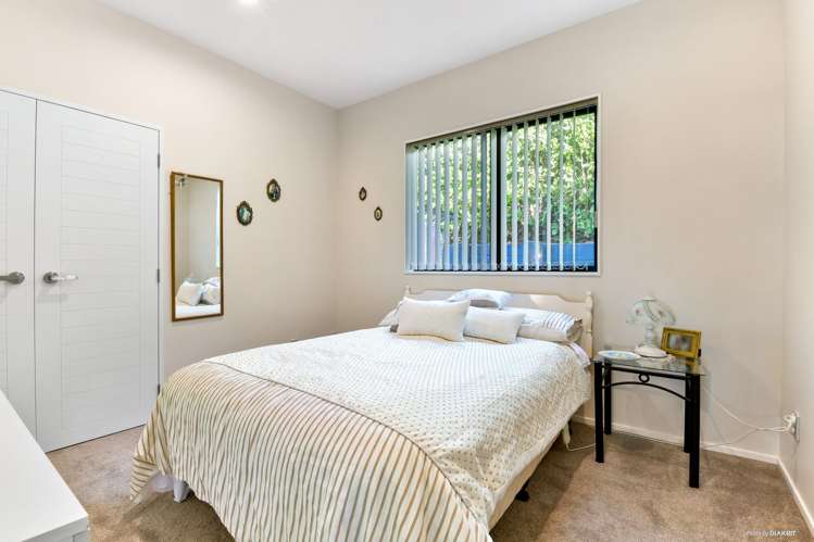 21 Woodridge Drive Stanmore Bay_11