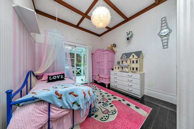 355 Ridge Road Paremoremo_4
