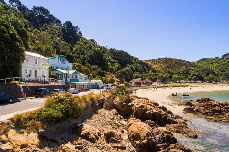 495 Karaka Bay Road Karaka Bays_27