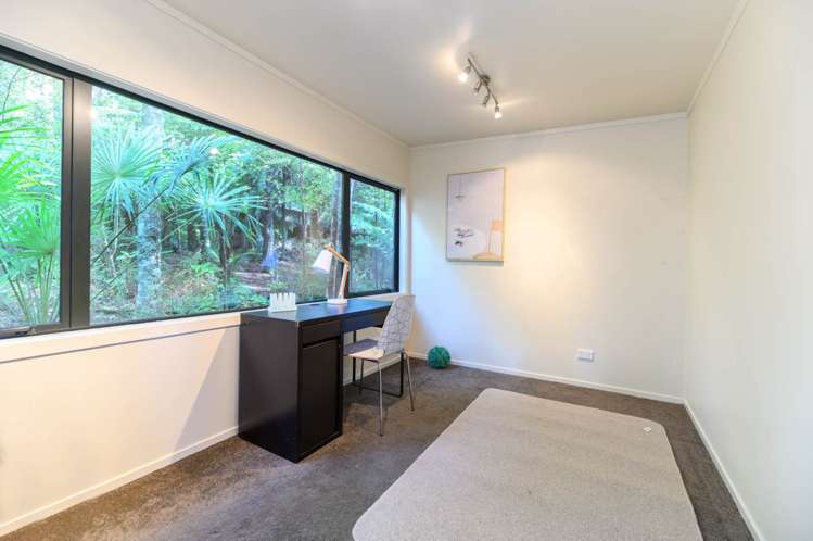 3 Kaurimu Rise Titirangi_18