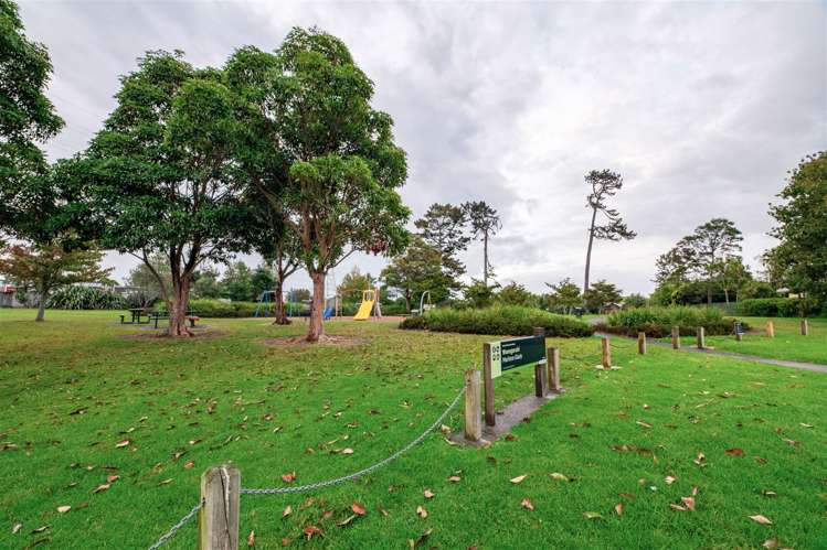 6 Porter Avenue Te Atatu South_17