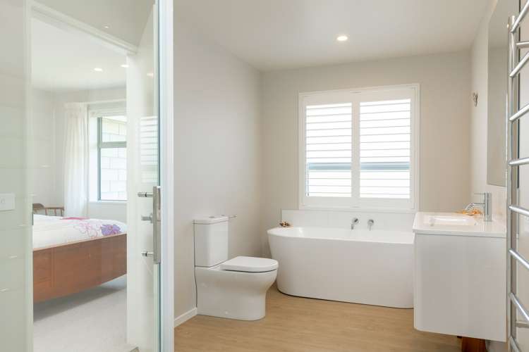 22 Rose Manor Drive Springlands_13