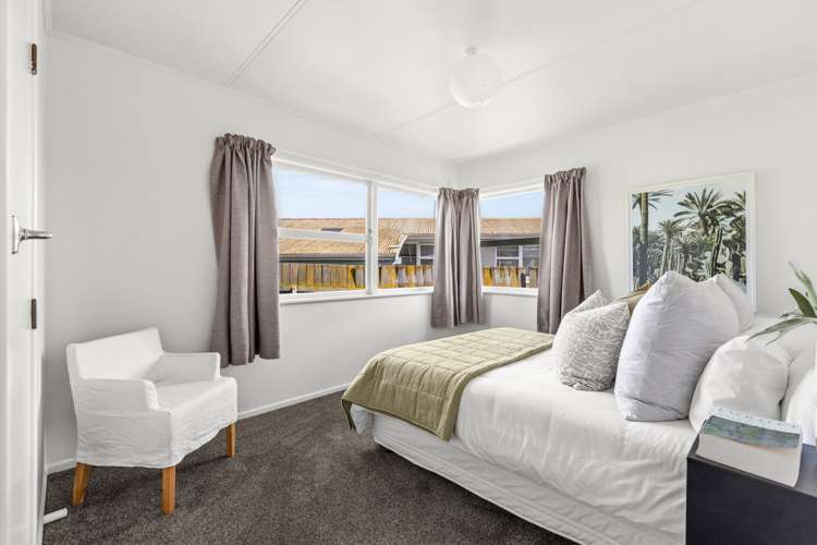 9 Whitby Crescent Flaxmere_9