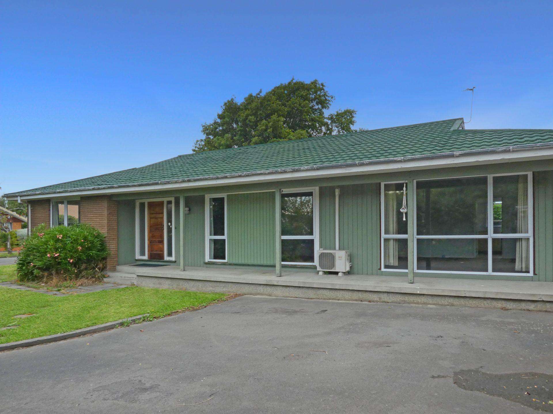 22 Rutherglen Av Ilam_0