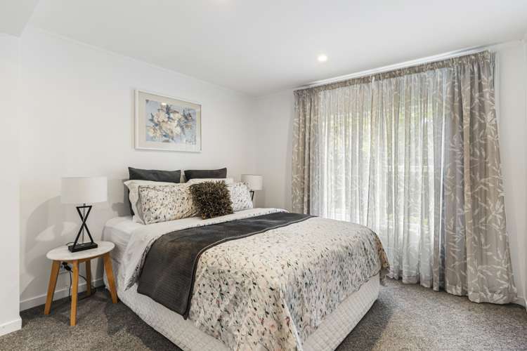 54 Galaxy Drive Mairangi Bay_21