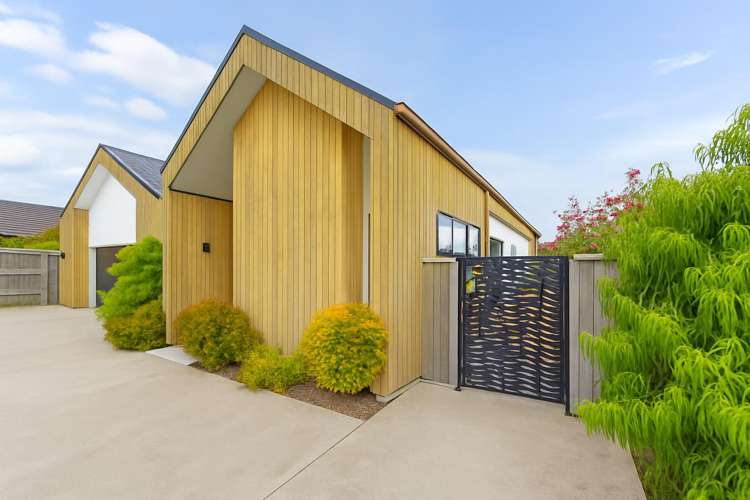 10 Sabine Drive Richmond_9