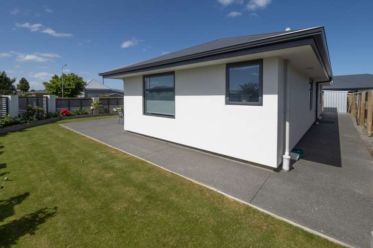 133 Middle Road Allenton_13