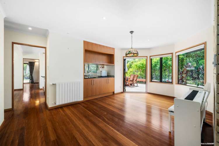 12 View Road Campbells Bay_11