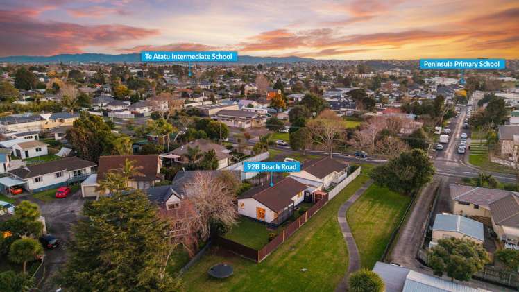92b Beach Road Te Atatu Peninsula_26