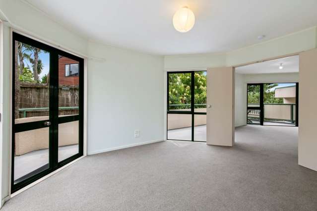 12a Kiteroa Terrace Rothesay Bay_4