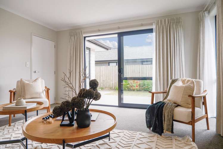 242 Vaughan Road Owhata_8