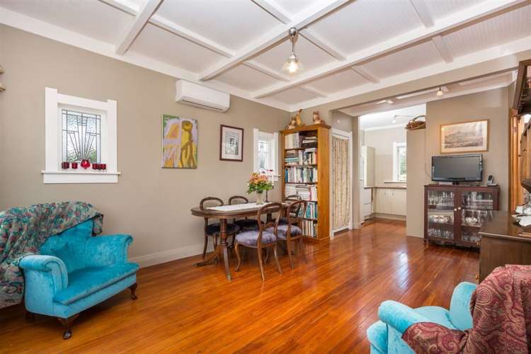 2/11 Salisbury Road Birkdale_5