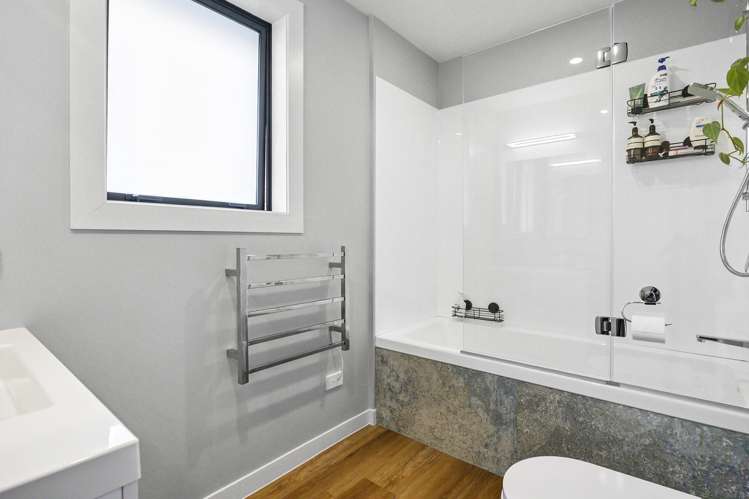 10 Salmond Street Halfway Bush_14