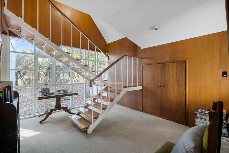 144 Lake Crescent Hamilton Lake_6