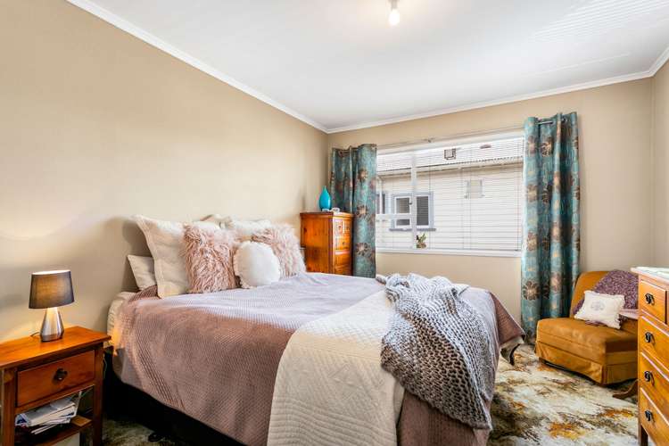 2/54 Titirangi Road New Lynn_7