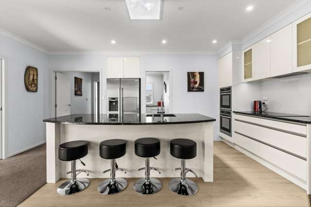 37 Kapiti Drive Poraiti_3