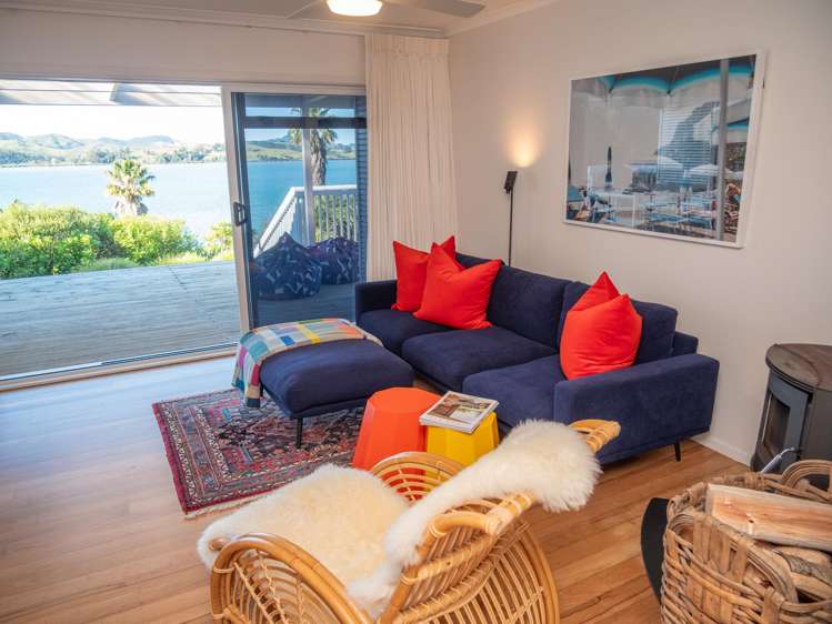 21 Grey Street East Mangonui_14