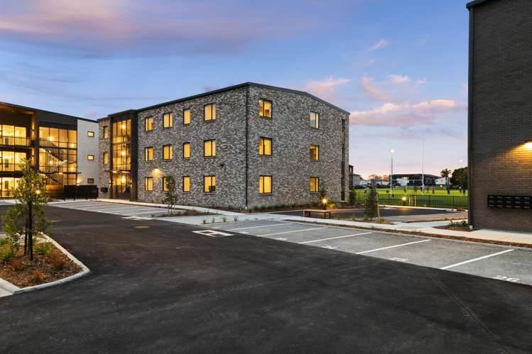 103/2 Alamein Terrace Mount Albert_9