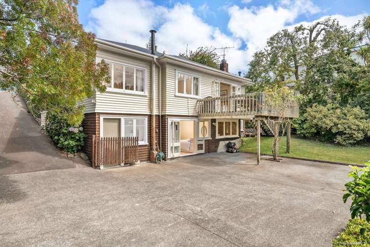 216 Saint Andrews Road Epsom_7