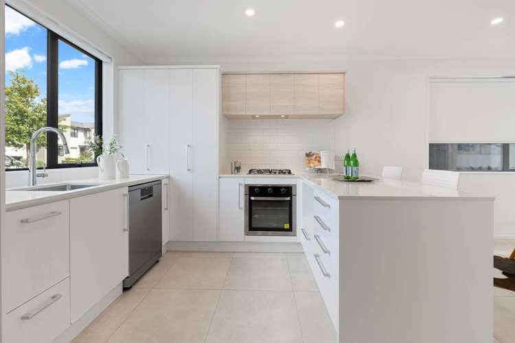 22 Haddington Drive Flat Bush_8